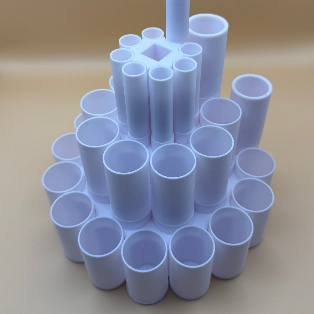 Geldtorte selber machen – 3D-Gestell für Geldscheine